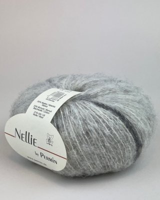 Zoom bild av 882407 Grå, Nellie